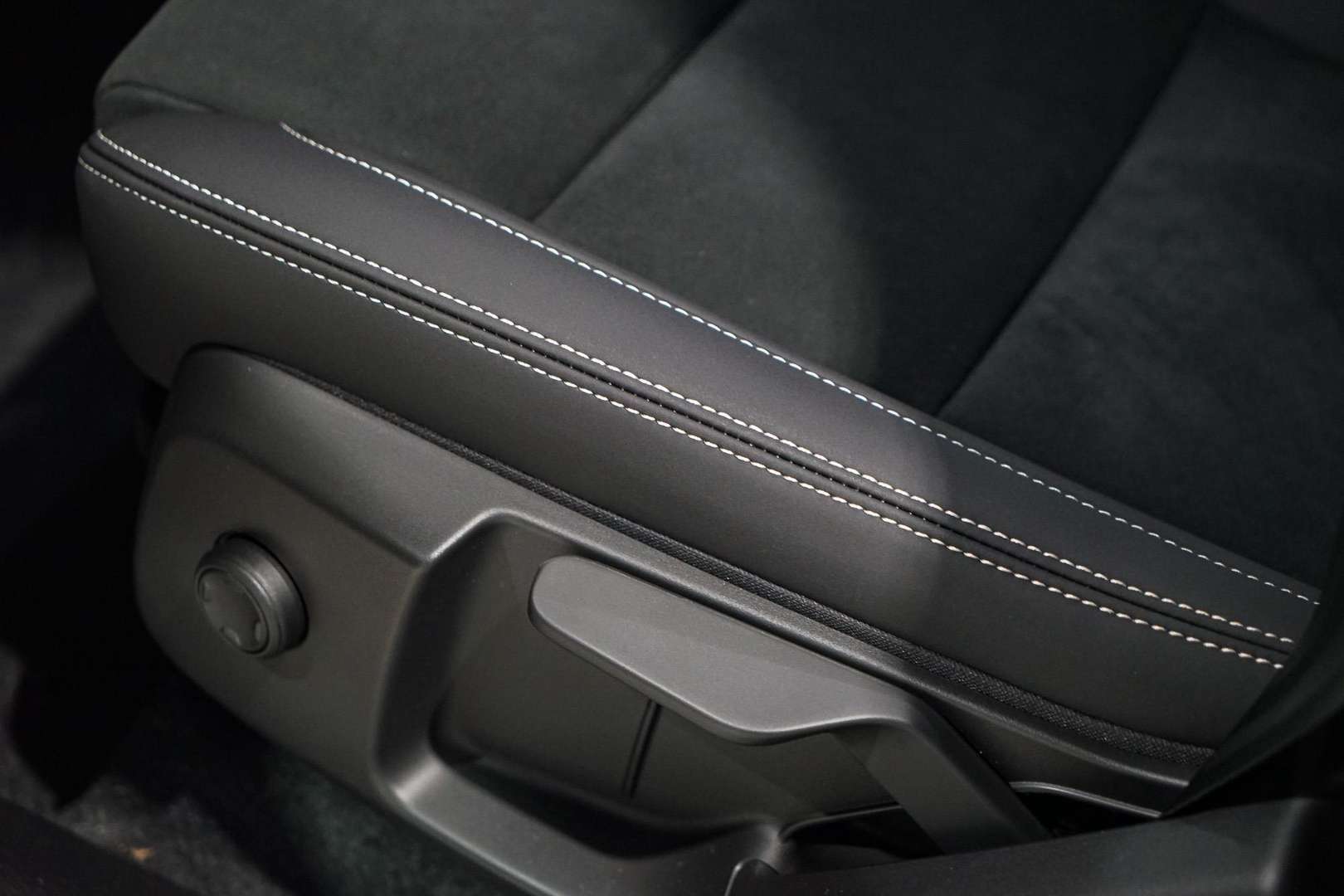 Volvo C40 Recharge PLUS - 2025 - Joinsteer - #19