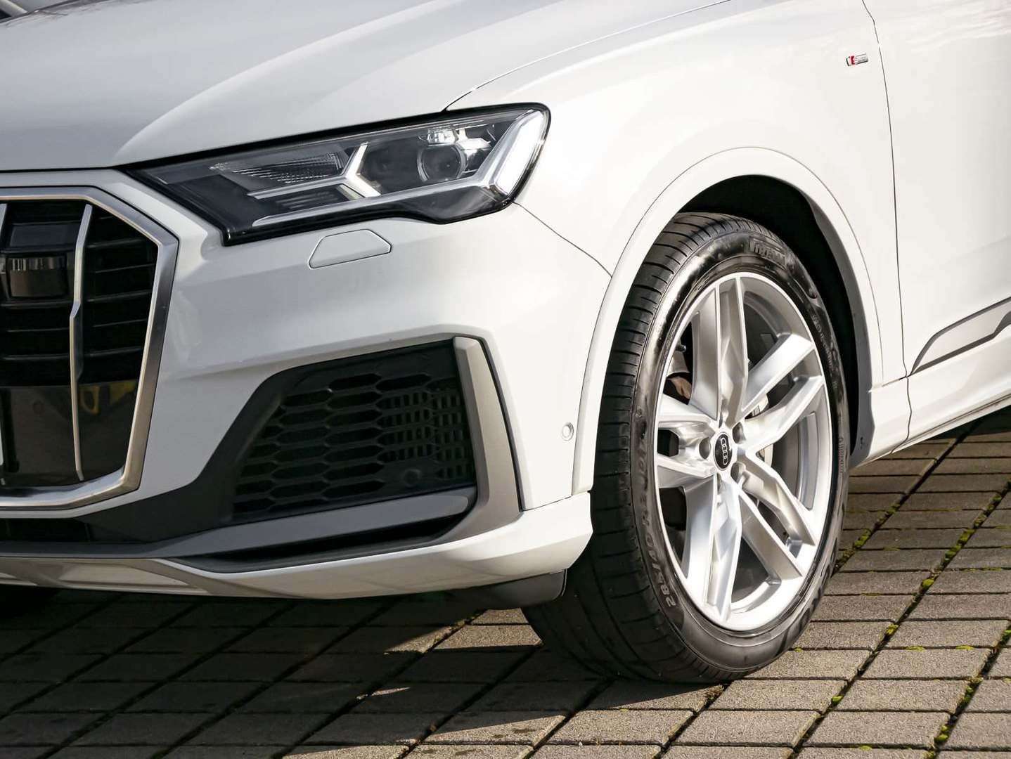 Audi Q7 S Line 55 TFSI E - 2022 - Joinsteer - #3