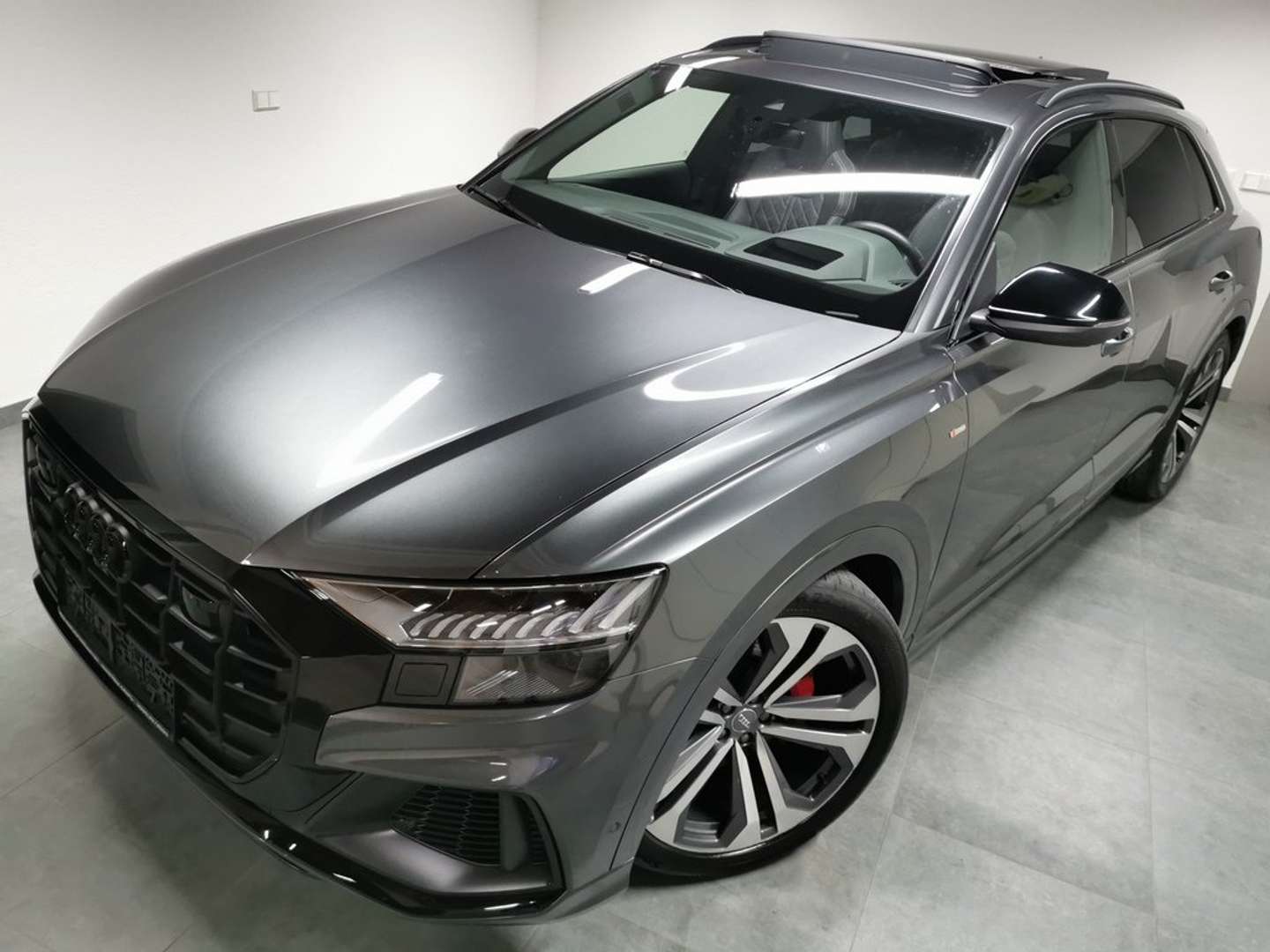 Audi Q8 S Line - 2020 - Joinsteer - #1