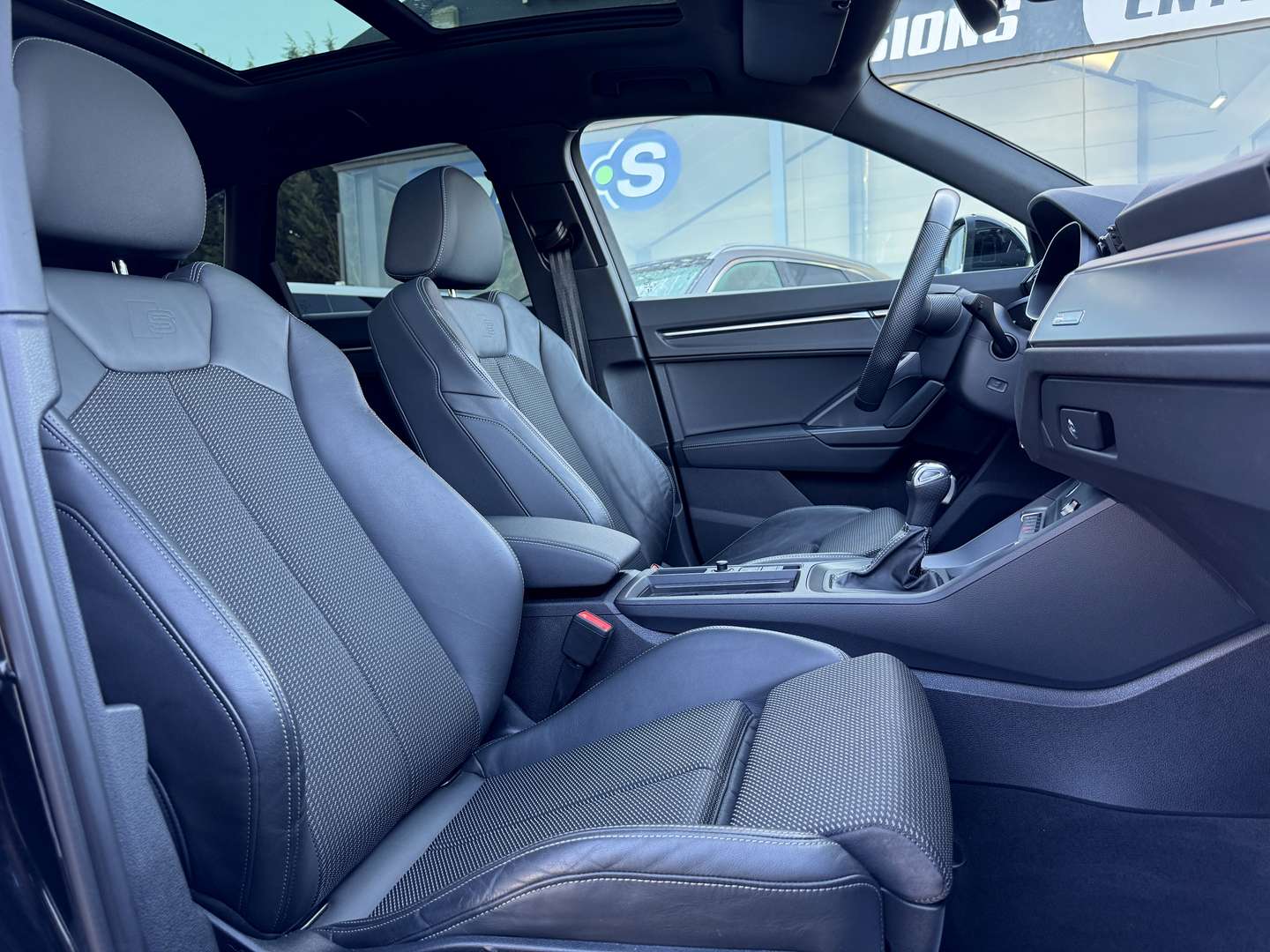 Audi Q3 S Line 45 TFSIe - 2024 - Joinsteer - #8