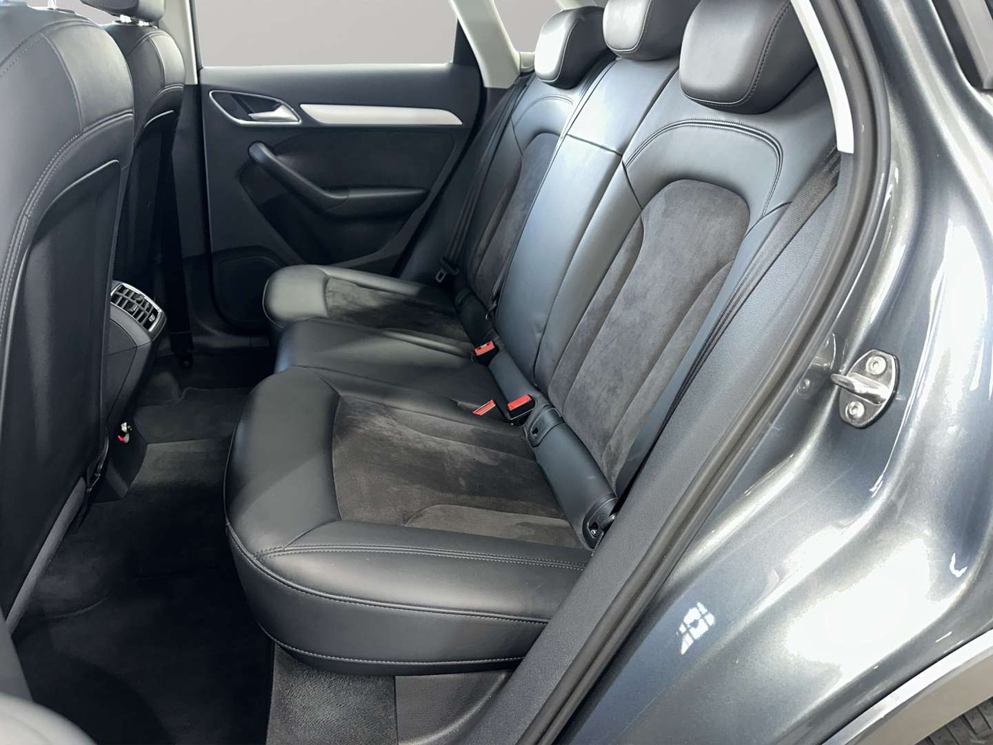Audi Q3 S Line 1.4 TFSI - 2018 - Joinsteer - #11