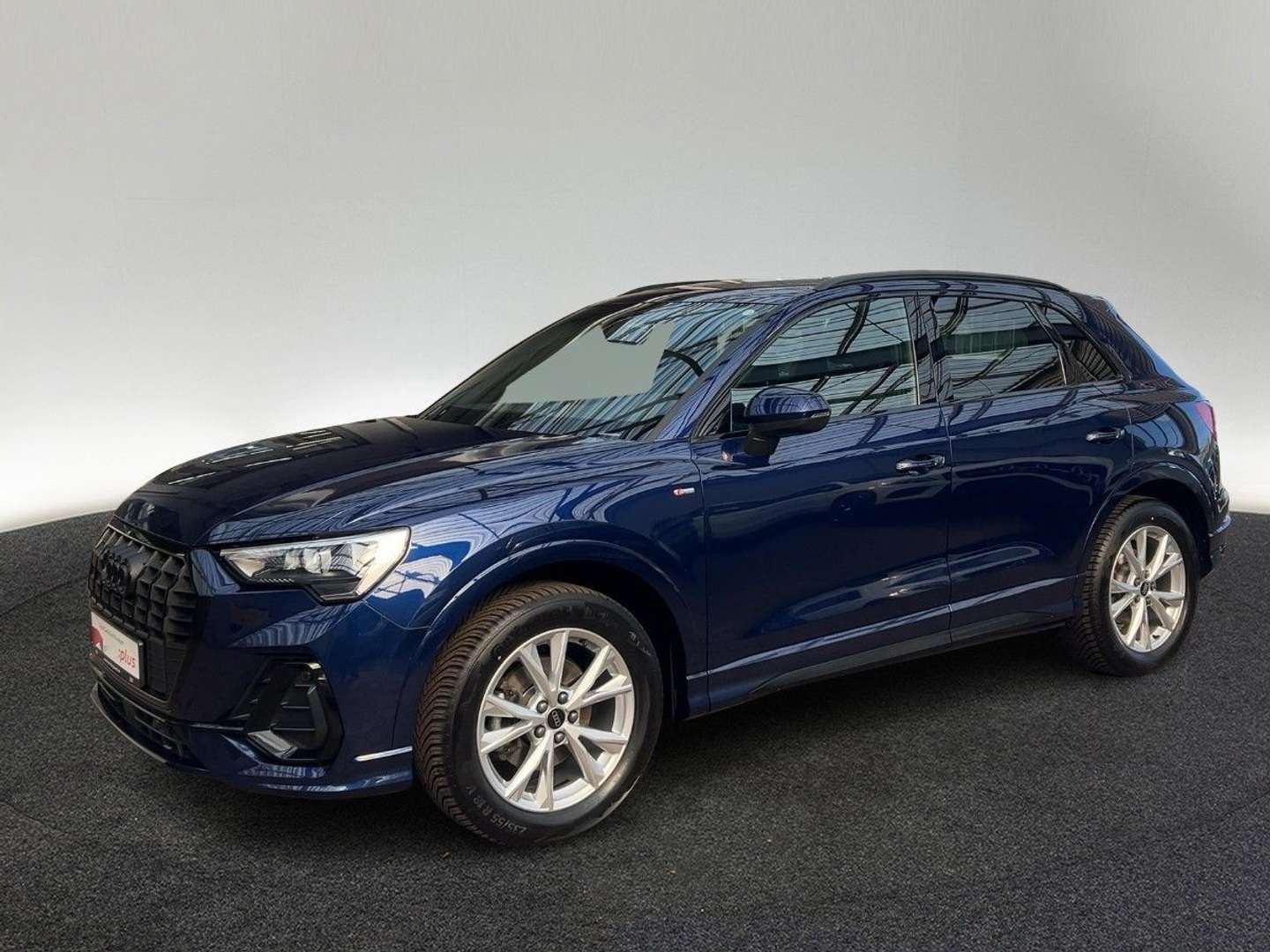 Audi Q3 S Line 35 TFSI - 2025 - Joinsteer - #1