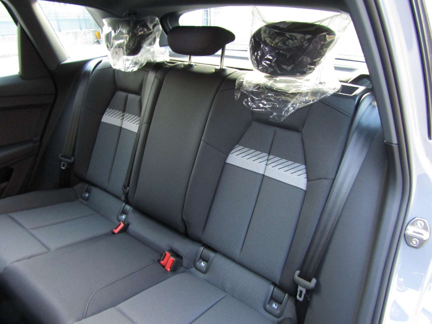 Audi Q4 E-tron S Line 45 - 2025 - Joinsteer - #12