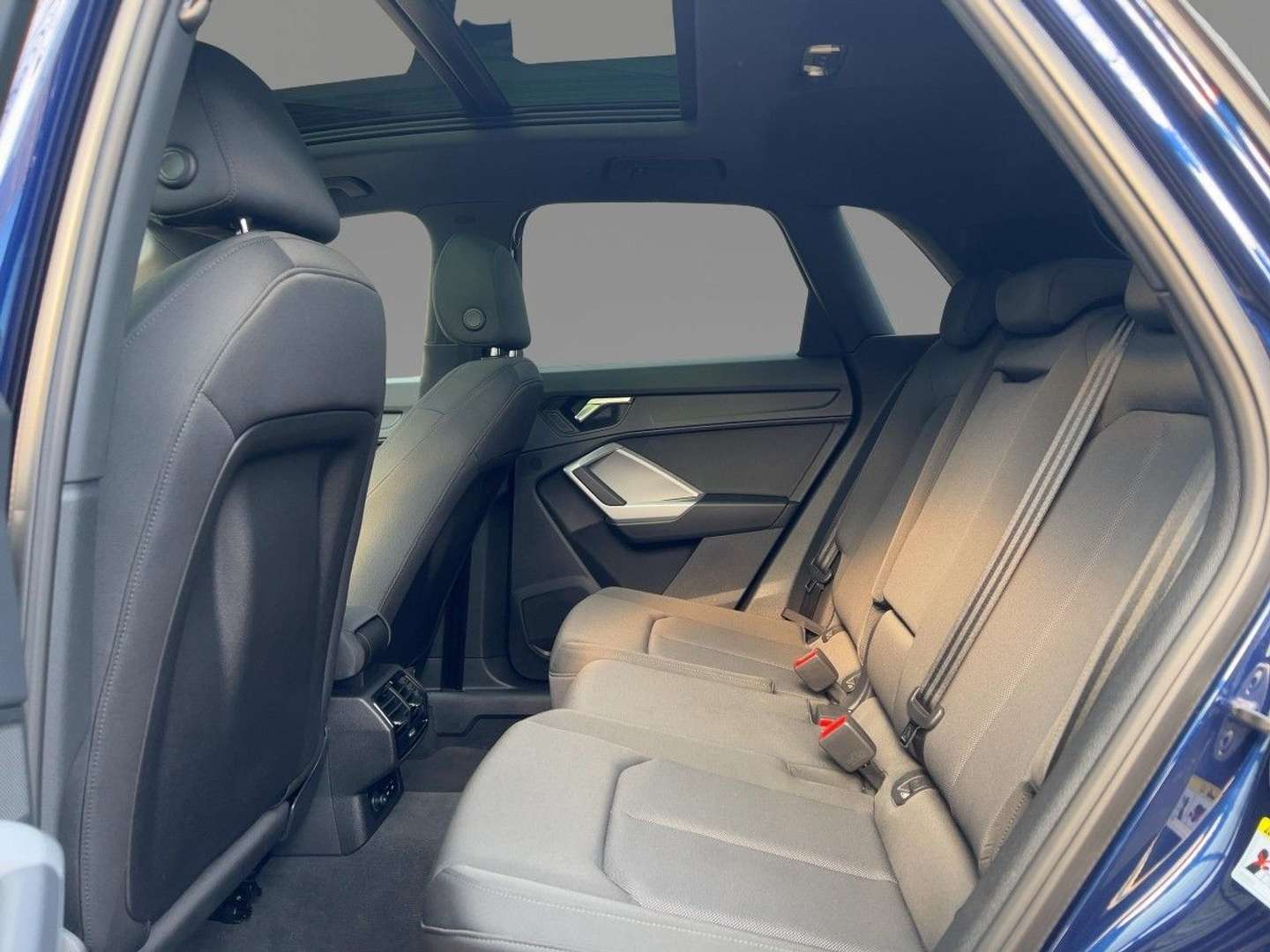 Audi Q3 S Line 35 TFSI - 2025 - Joinsteer - #9
