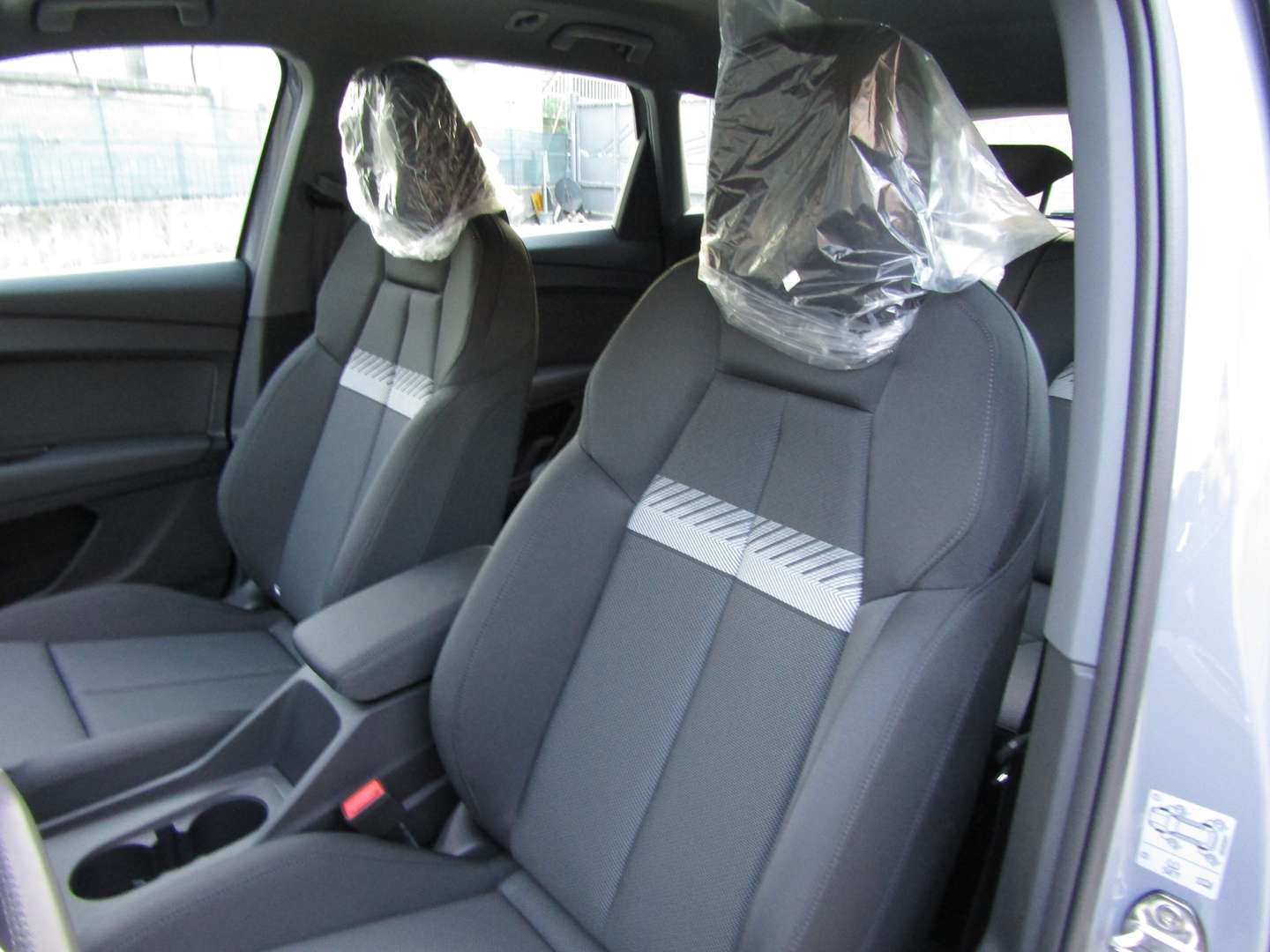 Audi Q4 E-tron S Line 45 - 2025 - Joinsteer - #9