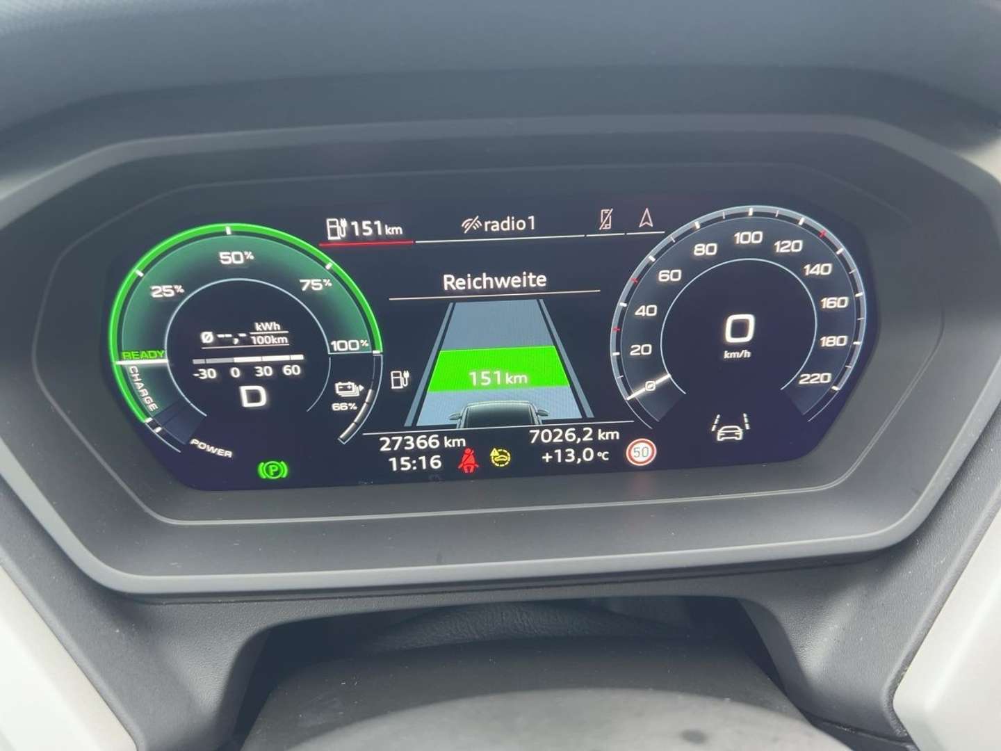 Audi Q4 E-tron 35 E-tron - 2022 - Joinsteer - #13