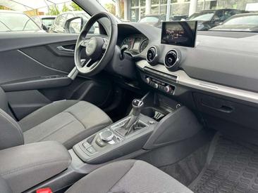 Audi Q2 Business Advanced 35 TFSI — photo 13