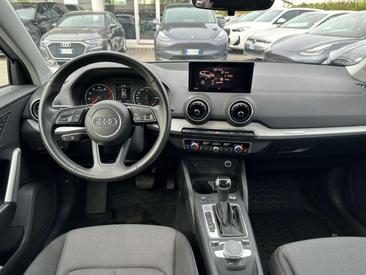 Audi Q2 Business Advanced 35 TFSI — photo 15
