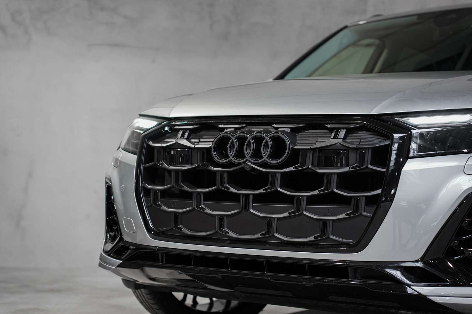 Audi SQ7 S Line Black Pack - 2024 - Joinsteer - #9