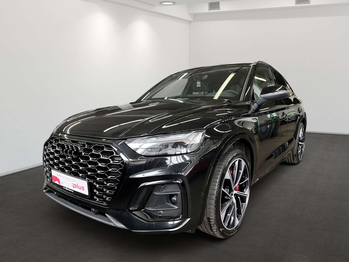 Audi Q5 S Line 55 TFSIe - 2023 - Joinsteer - #1