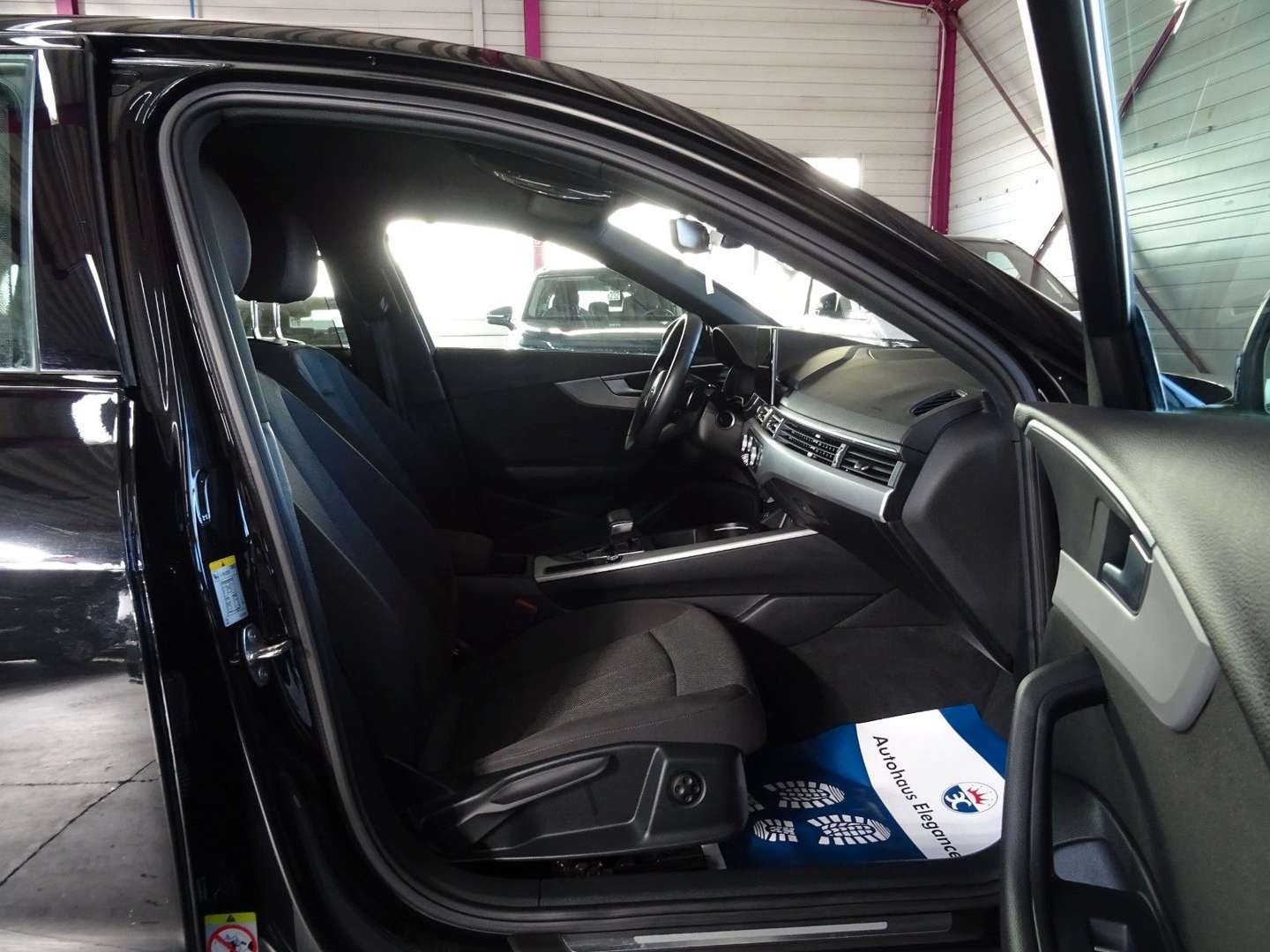 Audi A4 OPTIK PAKET 40 TDI - 2023 - Joinsteer - #9