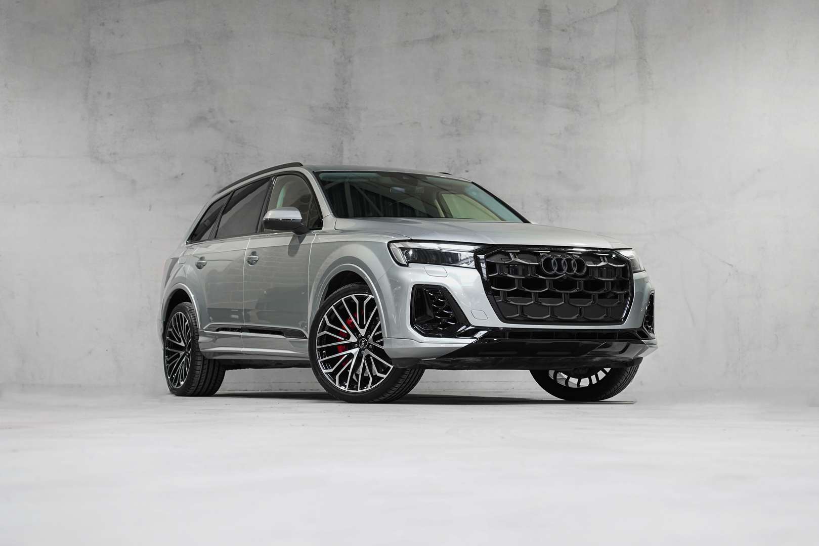 Audi SQ7 S Line Black Pack - 2024 - Joinsteer - #25
