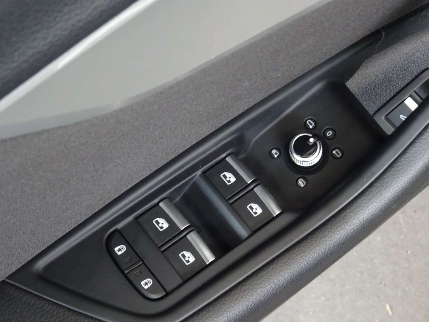 Audi A4 OPTIK PAKET 40 TDI - 2023 - Joinsteer - #20