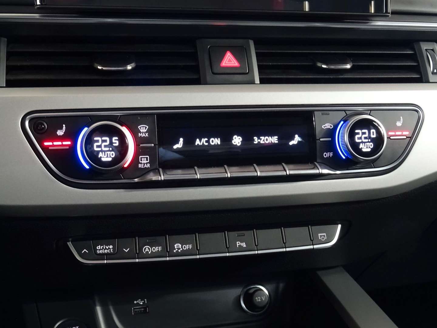 Audi A4 OPTIK PAKET 40 TDI - 2023 - Joinsteer - #23