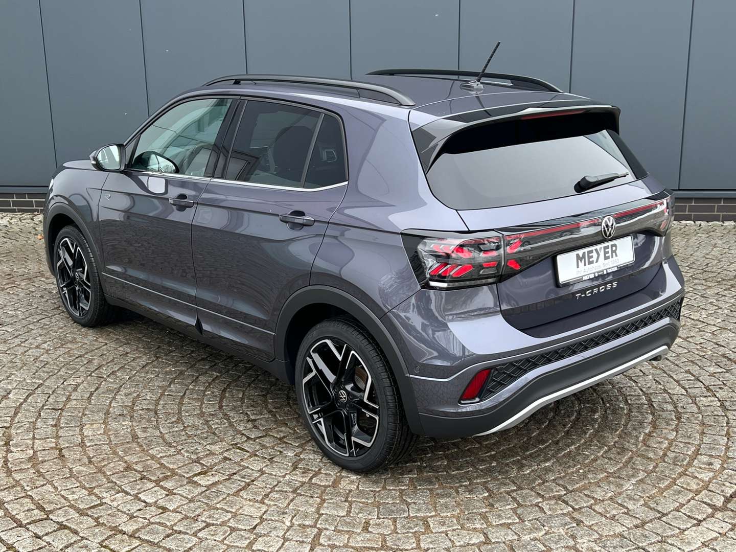Volkswagen T-CROSS R-Line - 2026 - Joinsteer - #3