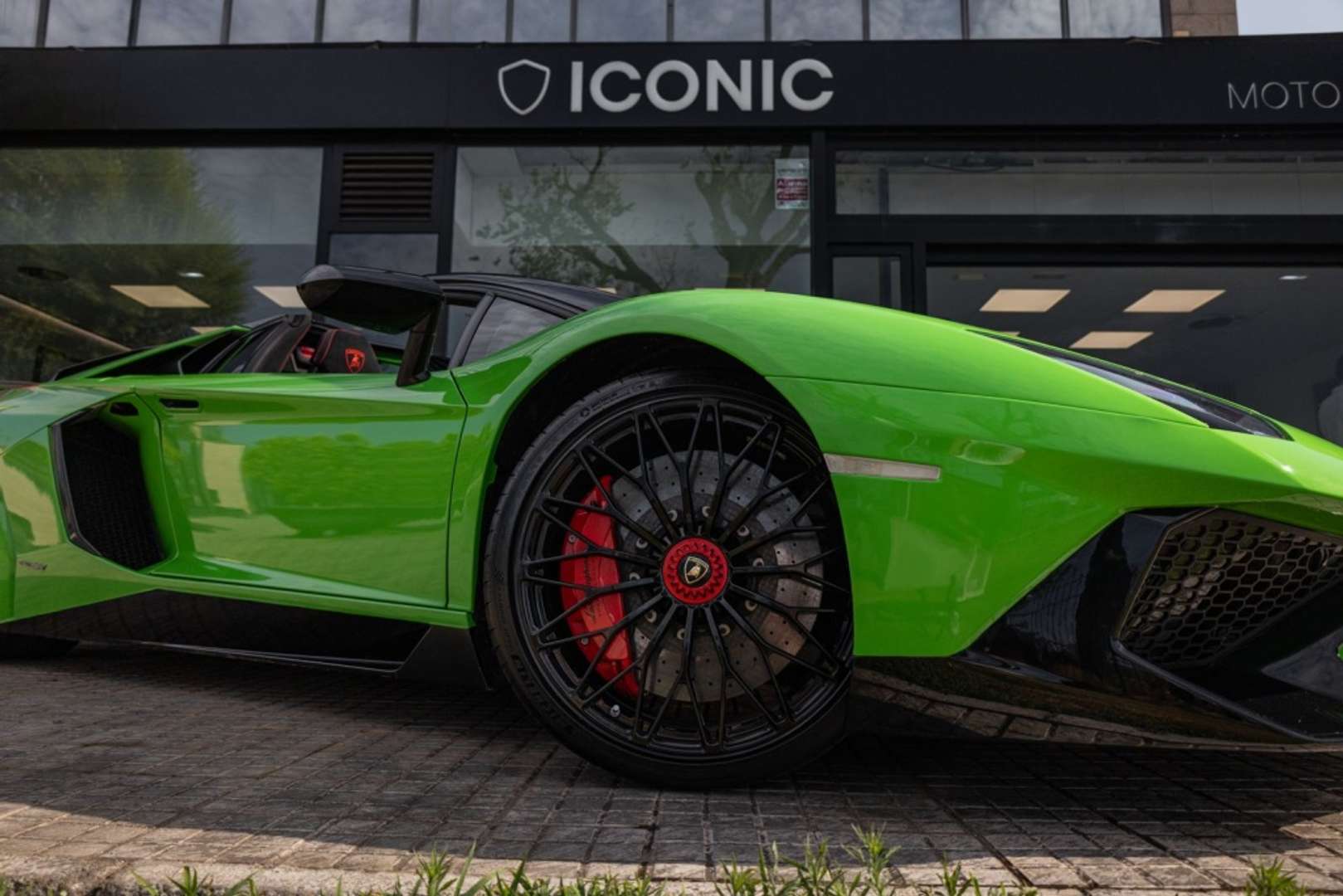 Lamborghini Aventador SV Roadster - 2017 - Joinsteer - #3