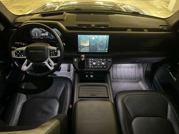 Land Rover Defender 90 V8 525HP — photo 26