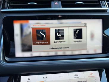 Land Rover Range Rover Velar R-Dynamic SE — photo 24