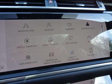 Land Rover Range Rover Velar P400e — photo 30