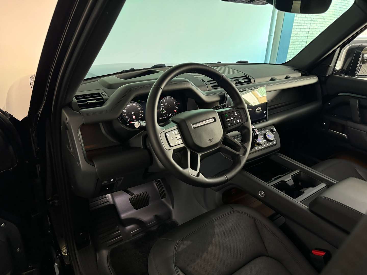 Land Rover Defender 110 2.0 P300e X-Dynamic HSE URBAN|HUD - 2026 - Joinsteer - #5