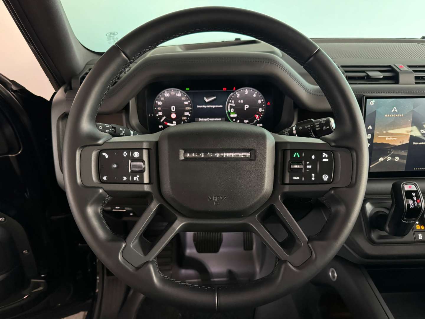 Land Rover Defender 110 2.0 P300e X-Dynamic HSE URBAN|HUD - 2026 - Joinsteer - #14
