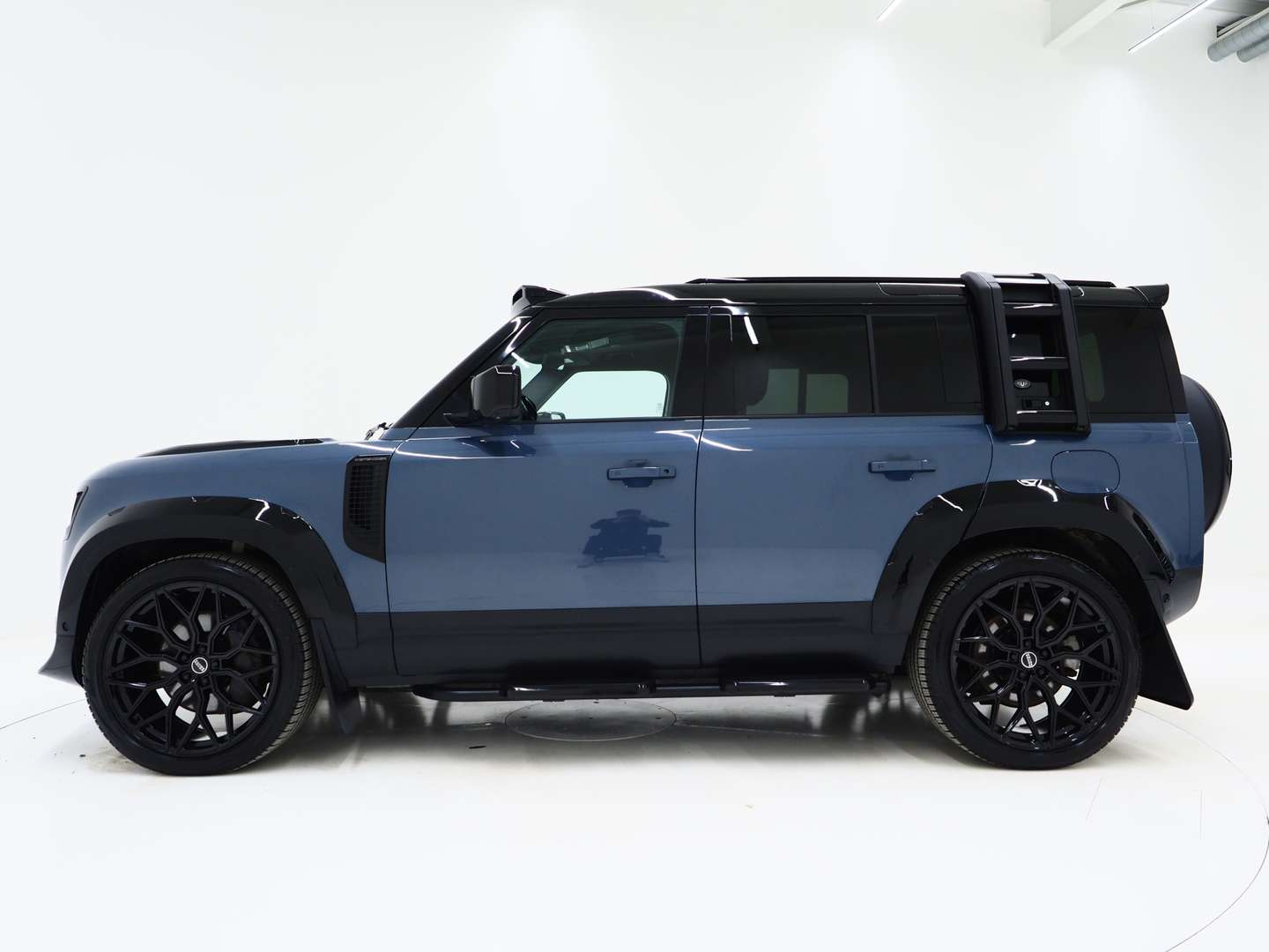Land Rover Defender 110 Urban WideTrack Look | Panoramad 2.0 P400e - 2021 - Joinsteer - #1