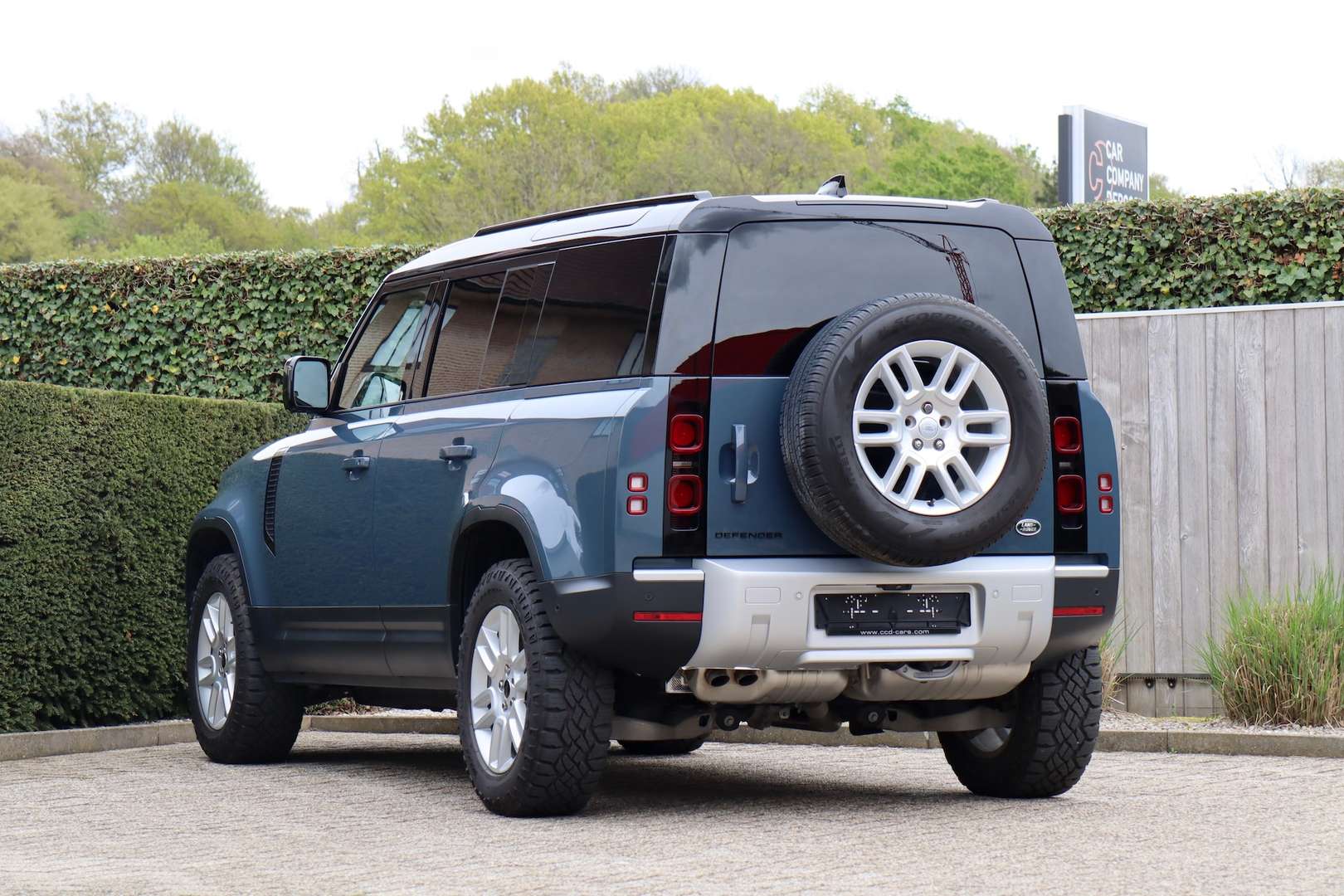 Land Rover Defender 110 D250 Hard Top S - 2022 - Joinsteer - #19