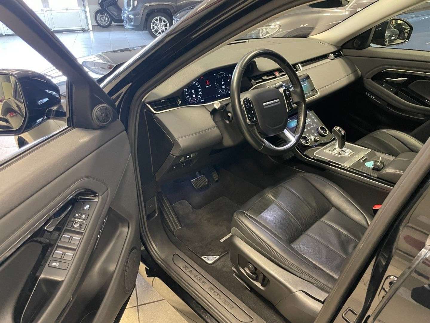 Land Rover Range Rover Evoque SE AUTOCARRO 2.0D I4 P150CV AWD - 2020 - Joinsteer - #7