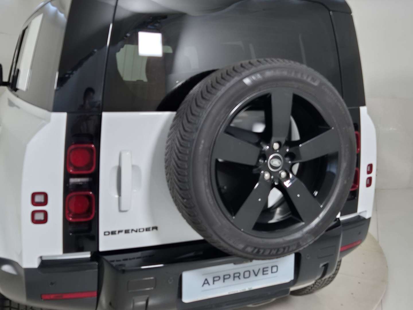 Land Rover Defender 110 3.0d I6 Mhev S Awd 200cv Auto - 2024 - Joinsteer - #18