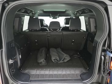 Land Rover Defender 110 Urban WideTrack Look | Panoramad 2.0 P400e — photo 44