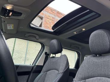 Mini Cooper Cooper D — photo 19
