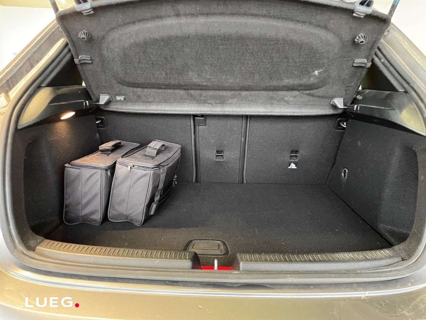 Mercedes Classe A 250 E 250 AMG Line - 2022 - Joinsteer - #16