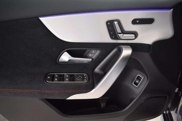 Mercedes Classe A250 E 250 AMG Line — photo 8