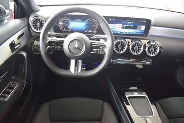 Mercedes Classe A250 E 250 AMG Line — photo 17