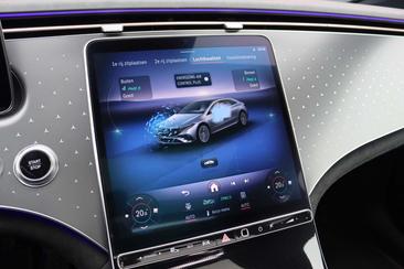 Mercedes EQS 450 AMG Line Premium — photo 38