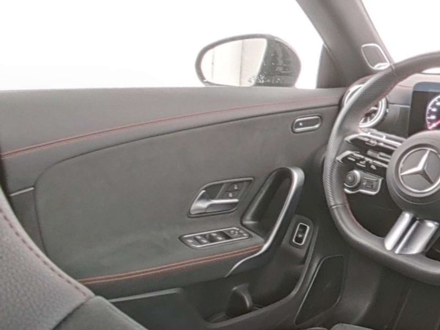 Mercedes CLA 200 AMG Line - 2025 - Joinsteer - #9