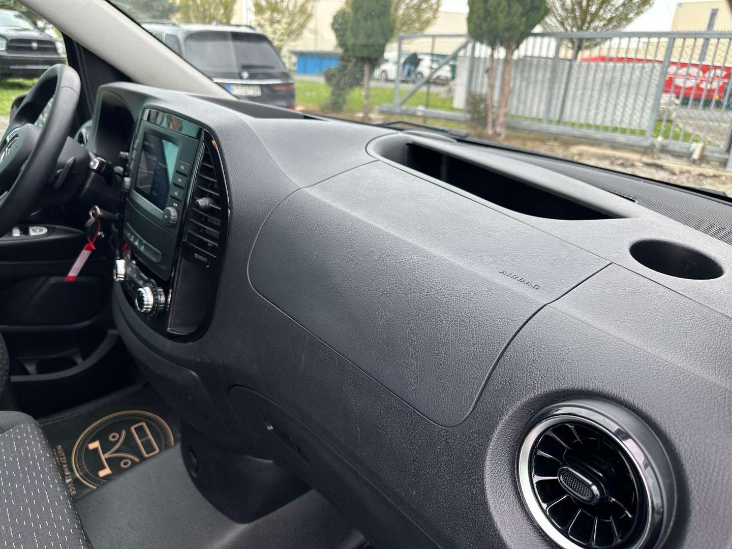 Mercedes Vito - 2023 - Joinsteer - #11