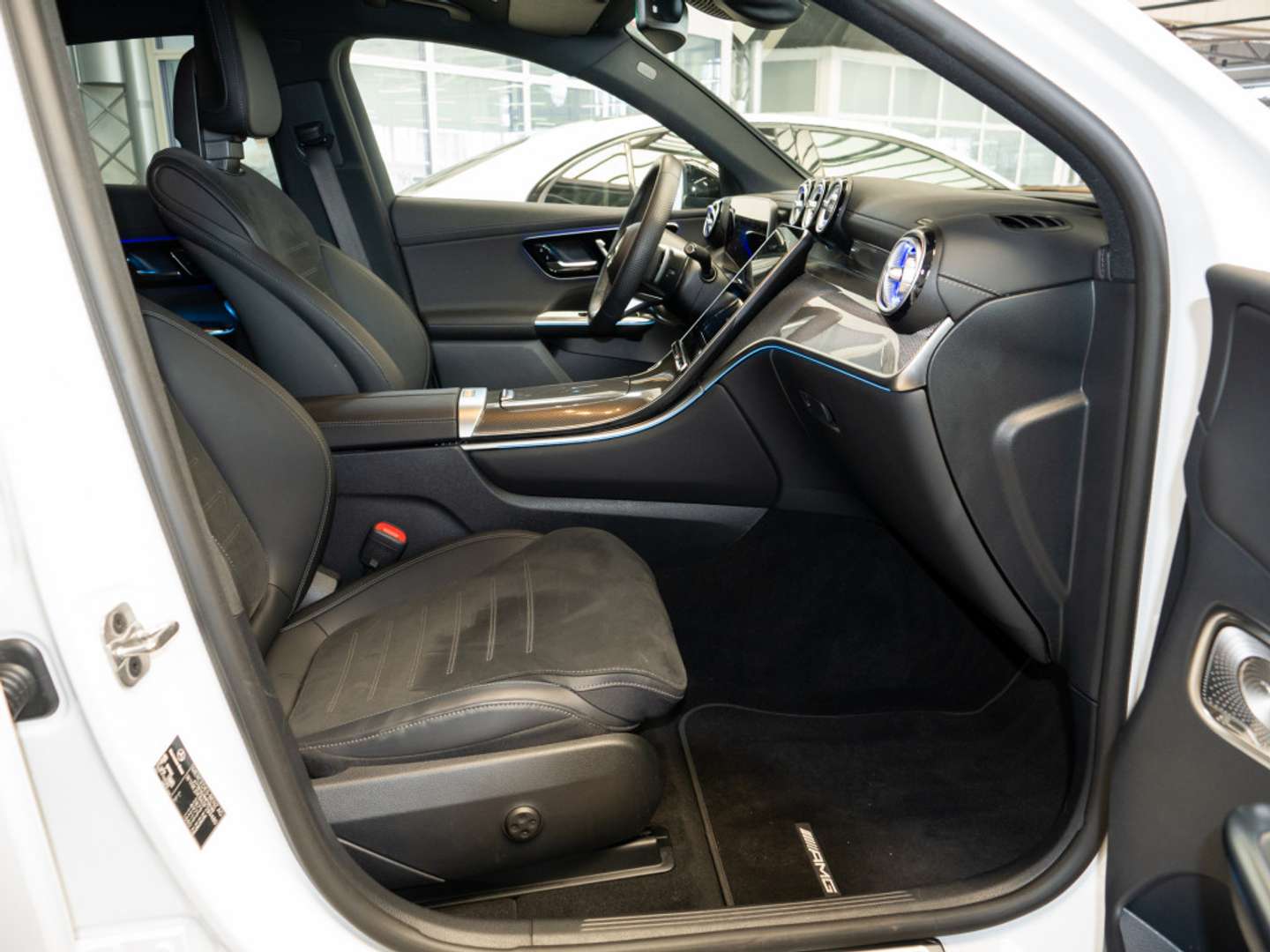 Mercedes GLC Coupé 300 Premium - 2025 - Joinsteer - #2