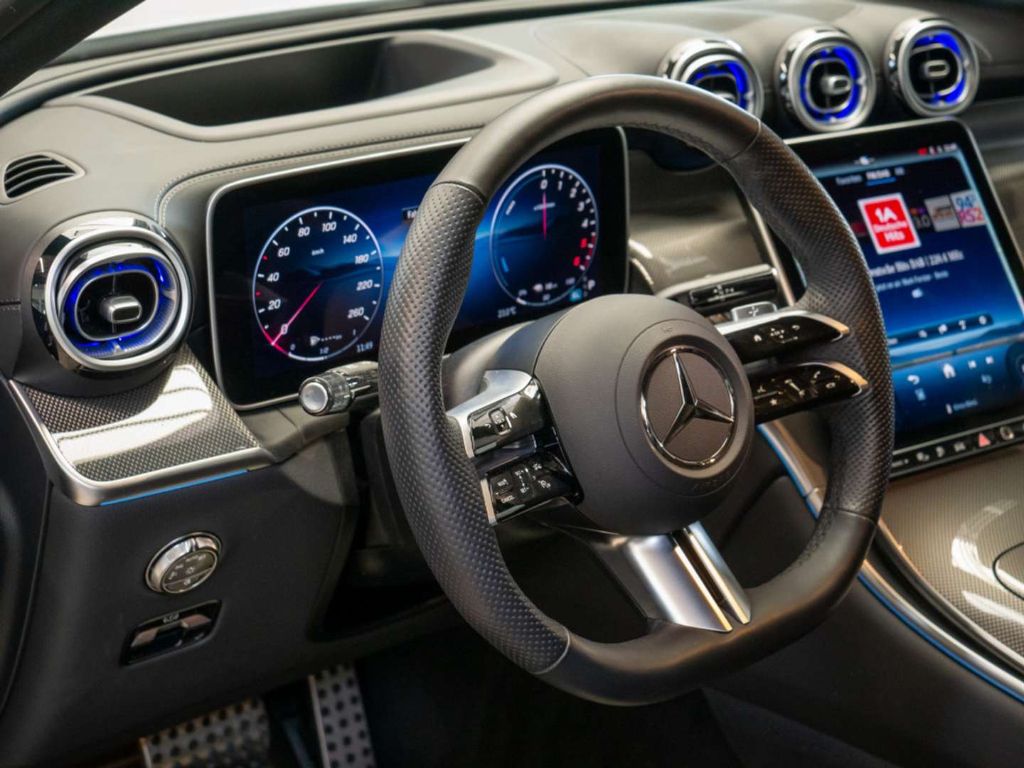 Mercedes GLC Coupé 300 Premium - 2025 - Joinsteer - #16