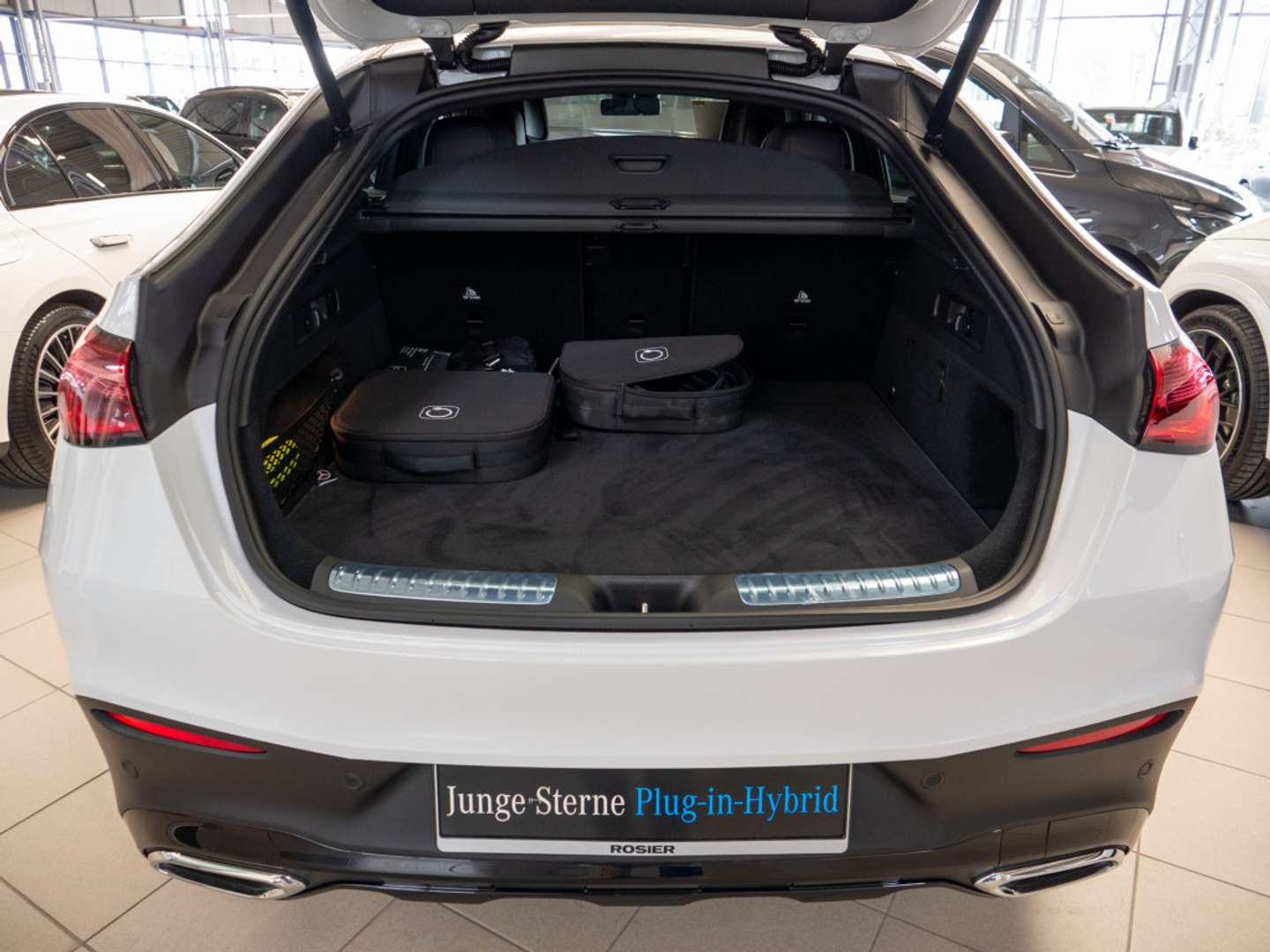 Mercedes GLC Coupé 300 Premium - 2025 - Joinsteer - #17
