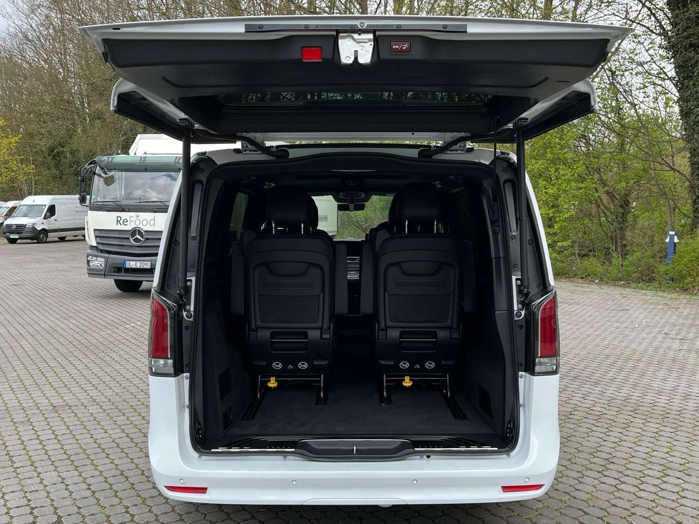 Mercedes V 300 300 Exclusive - 2025 - Joinsteer - #15