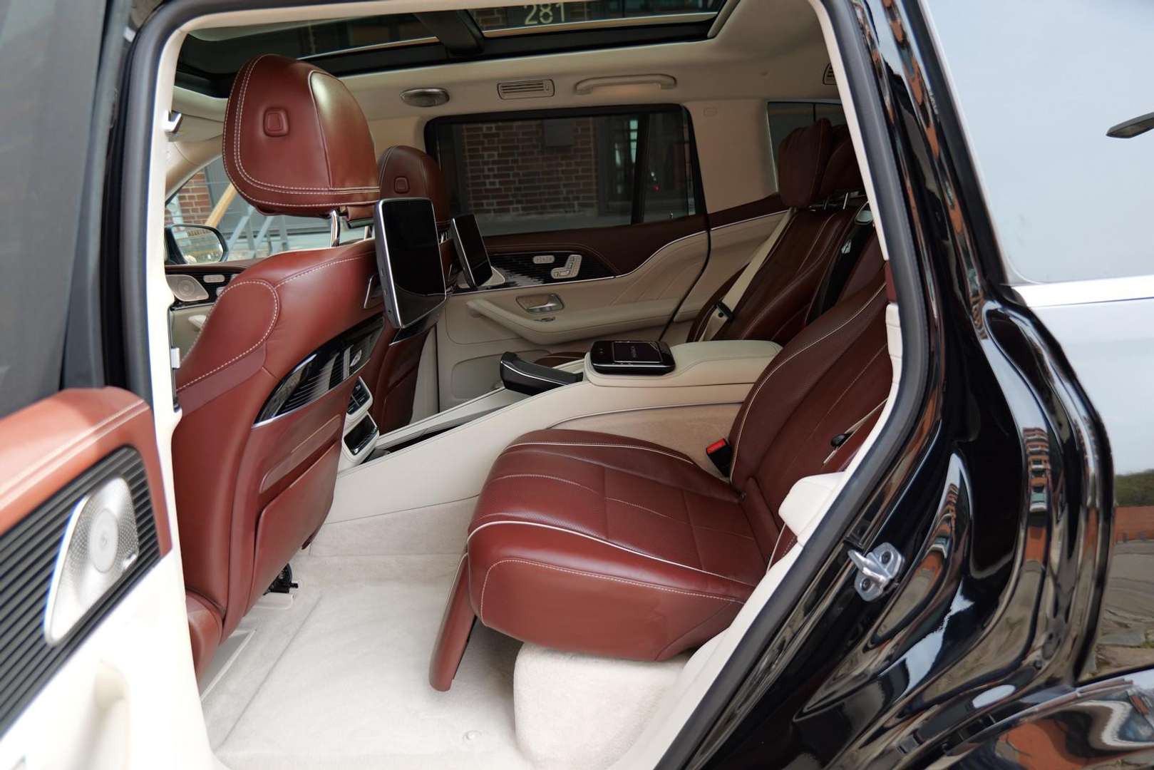 Mercedes GLS 600 First Class - 2022 - Joinsteer - #24