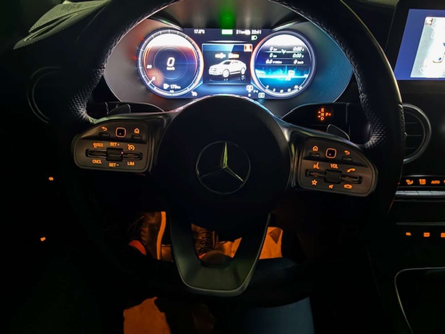 Mercedes GLC Coupé 300 Premium - 2022 - Joinsteer - #11