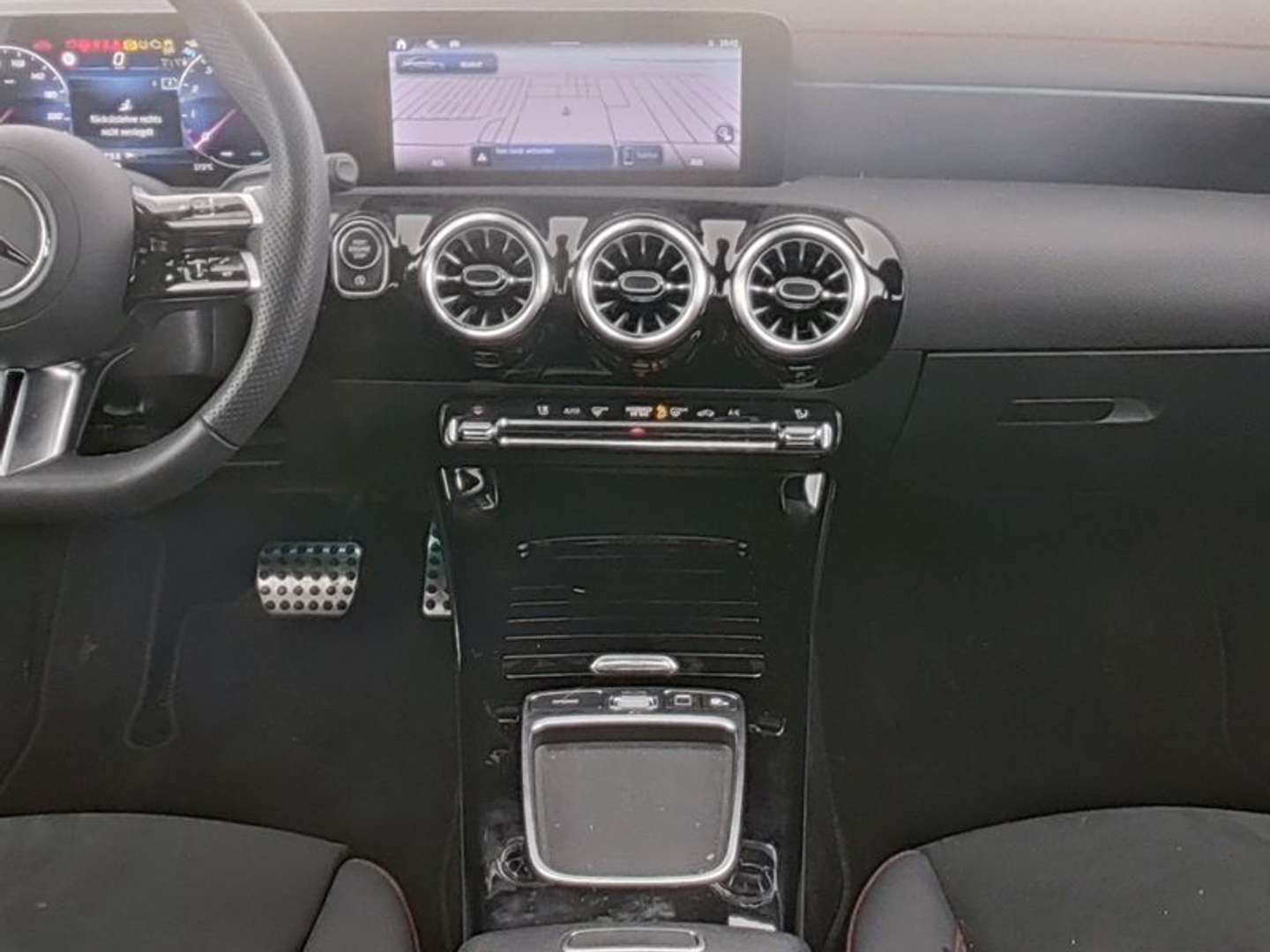 Mercedes CLA 180 - 2025 - Joinsteer - #4