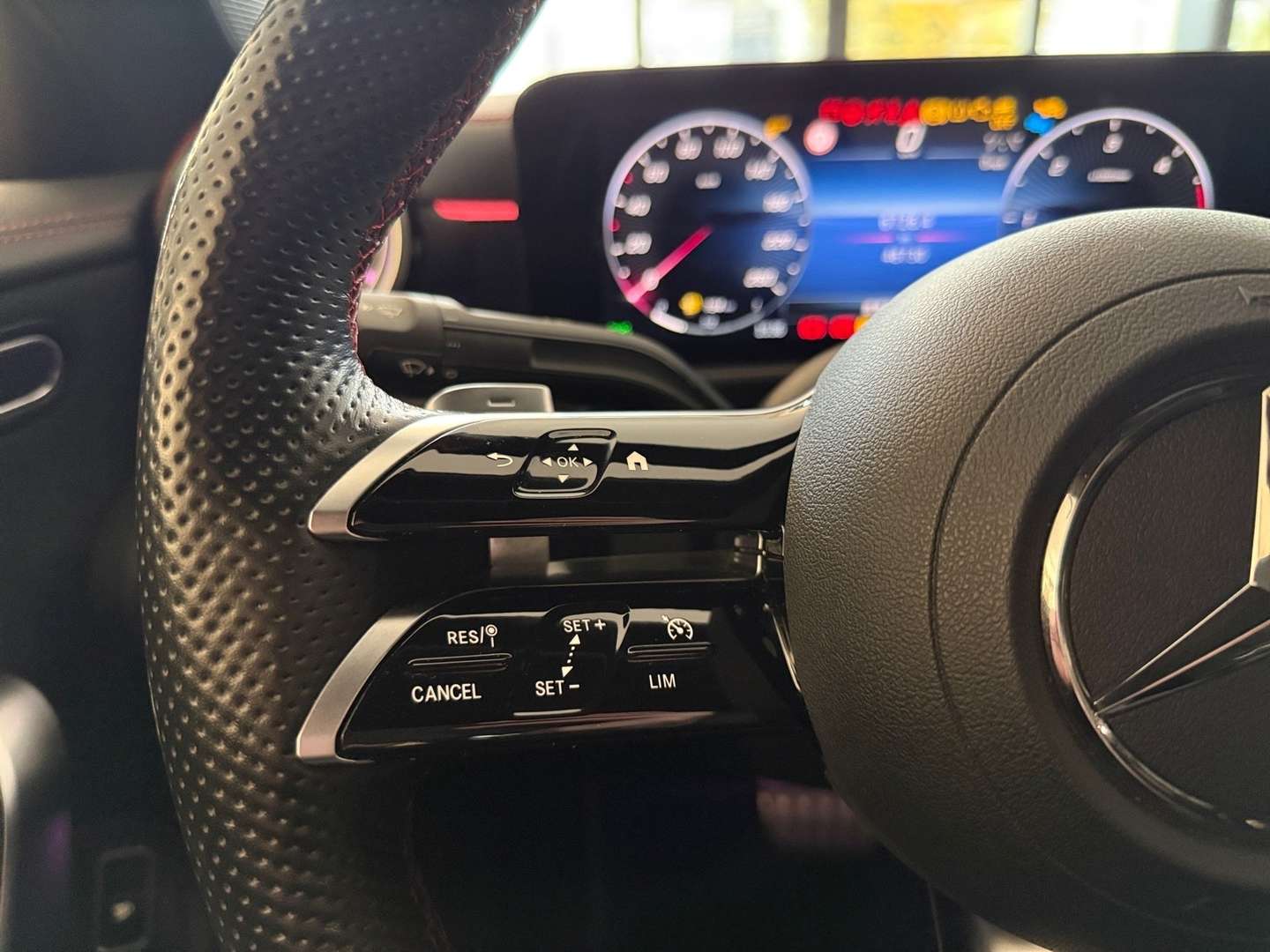 Mercedes CLA 200 AMG Line - 2024 - Joinsteer - #16