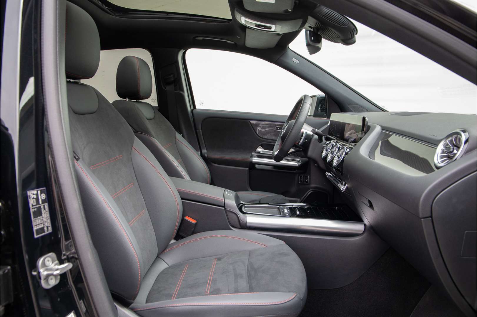 Mercedes GLA 250 E 250 AMG Line - 2025 - Joinsteer - #14