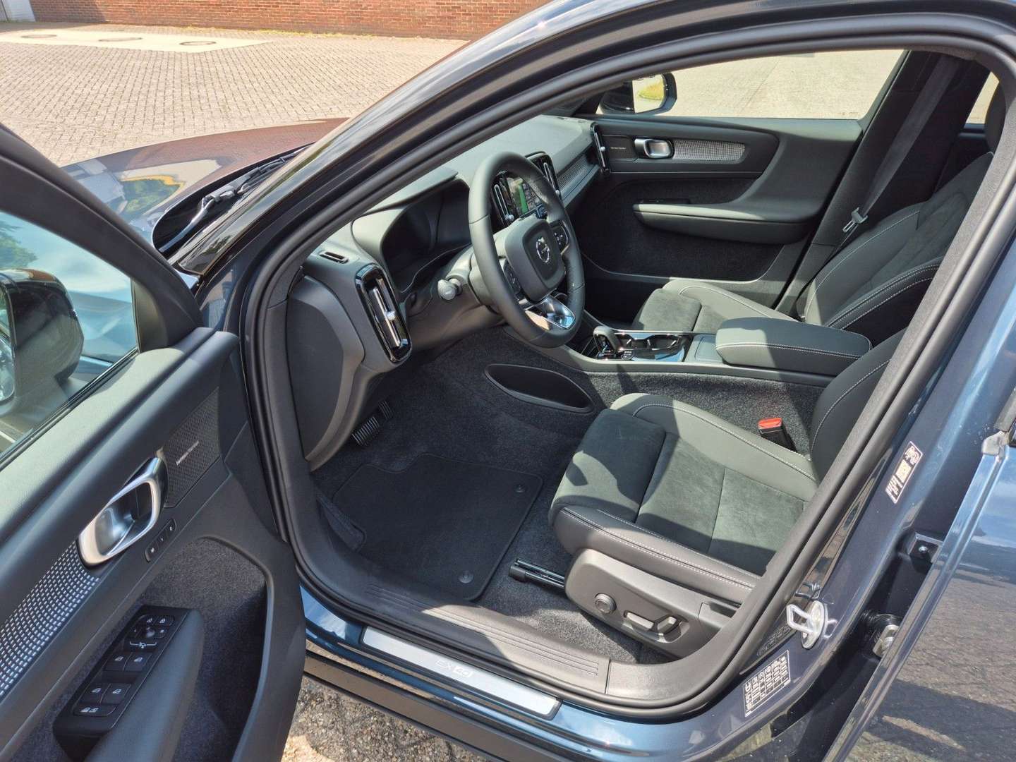 Volvo C40 Recharge PLUS - 2025 - Joinsteer - #7