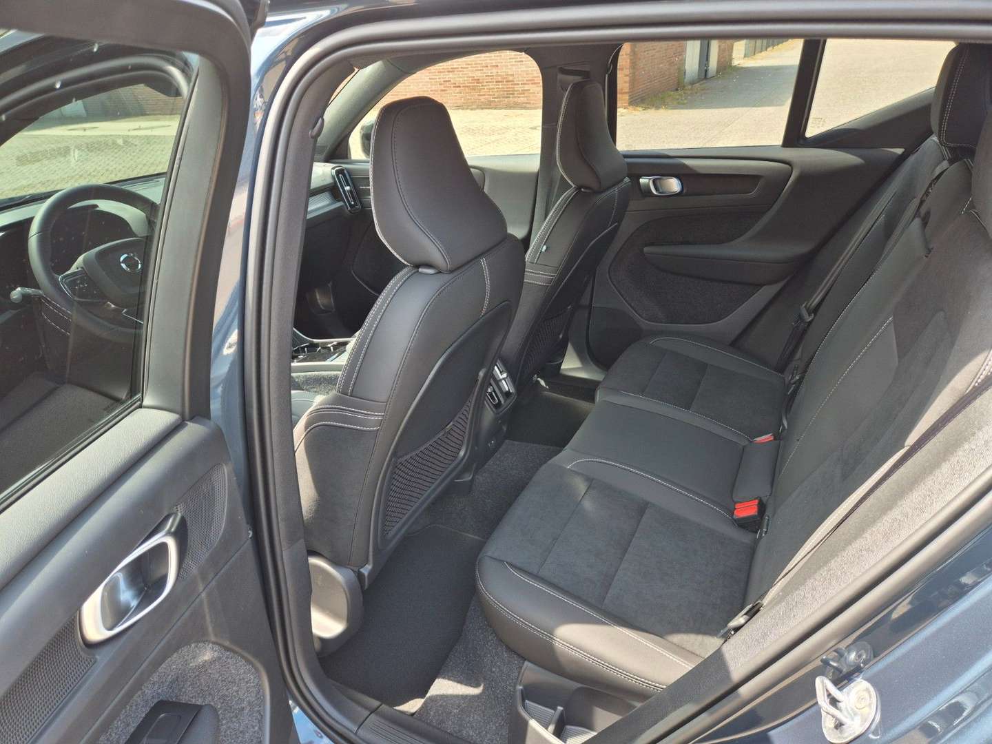 Volvo C40 Recharge PLUS - 2025 - Joinsteer - #9