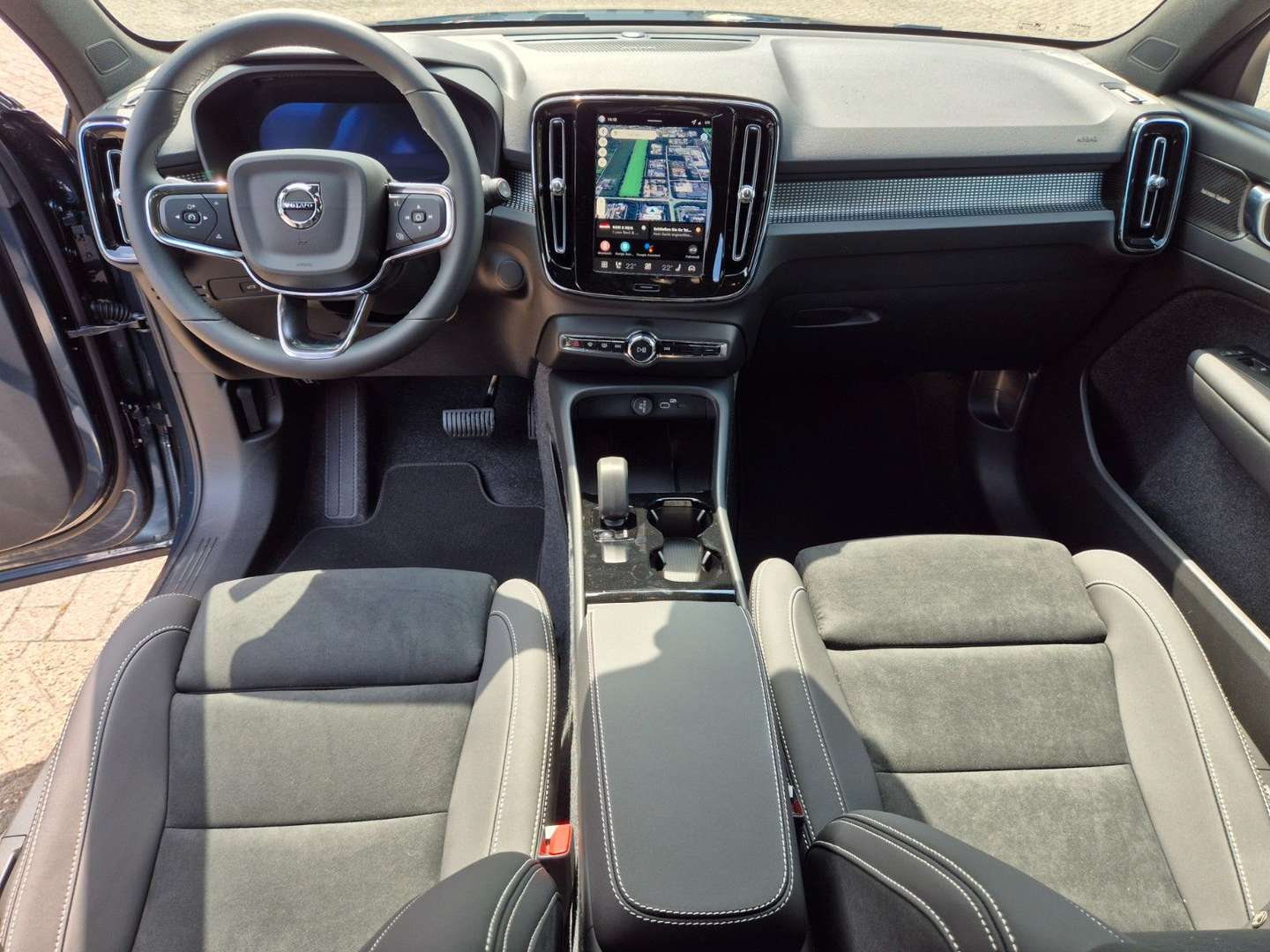 Volvo C40 Recharge PLUS - 2025 - Joinsteer - #10