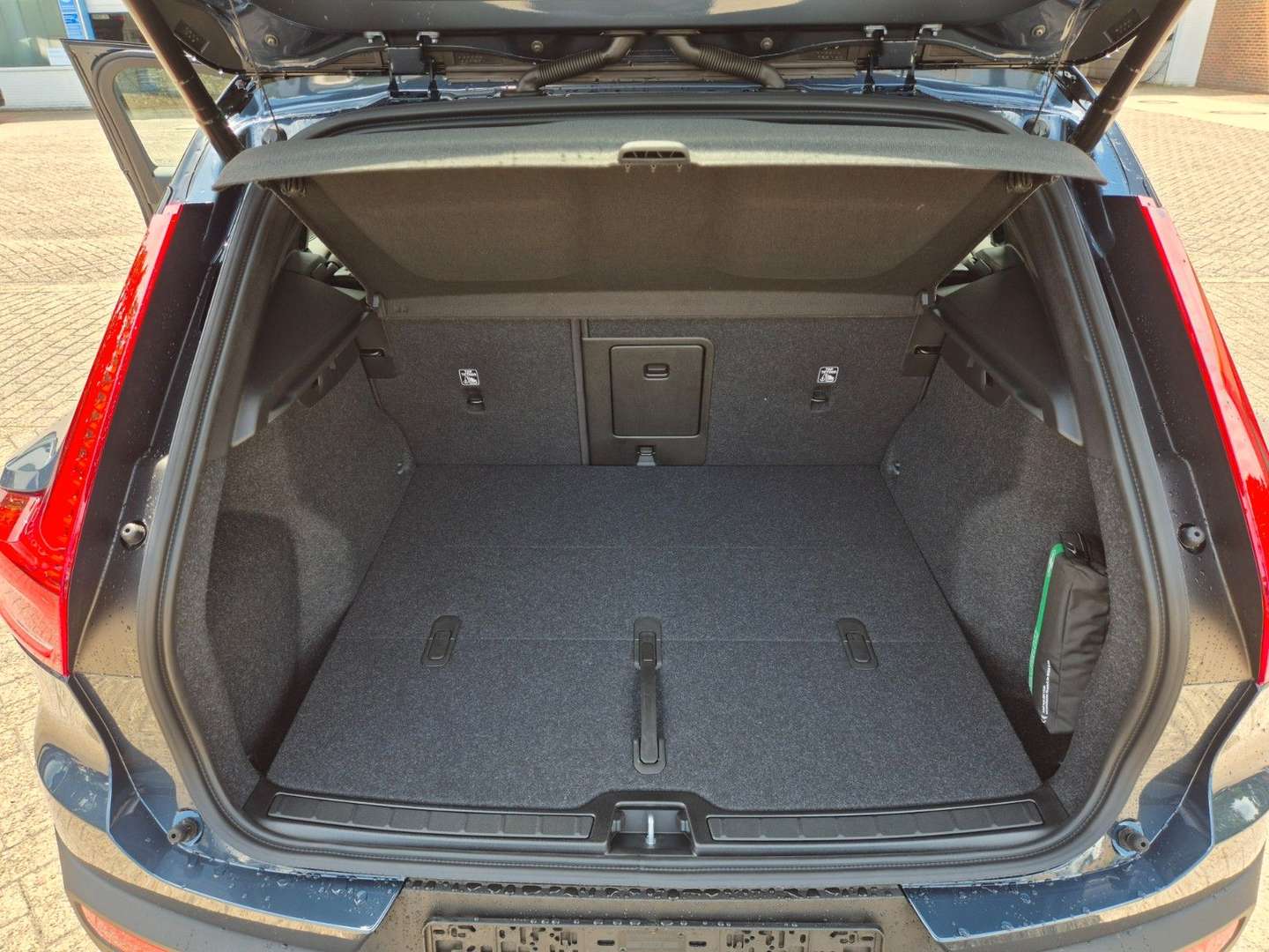 Volvo C40 Recharge PLUS - 2025 - Joinsteer - #11